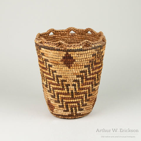 Klickitat Fully Imbricated Huckleberry Basket