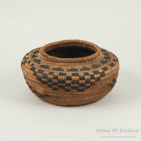 California Bottle Neck Basket