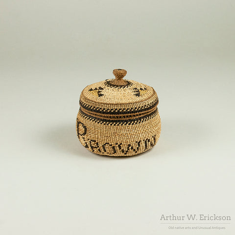 D E Brown's Lidded Yurok Basket
