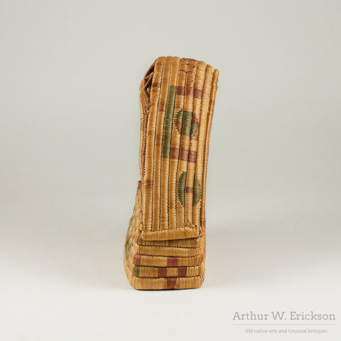 Eskimo Folk Art Basketry Clock