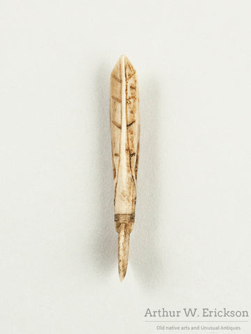 Eskimo Miniature Toggle Harpoon with Scrimshaw