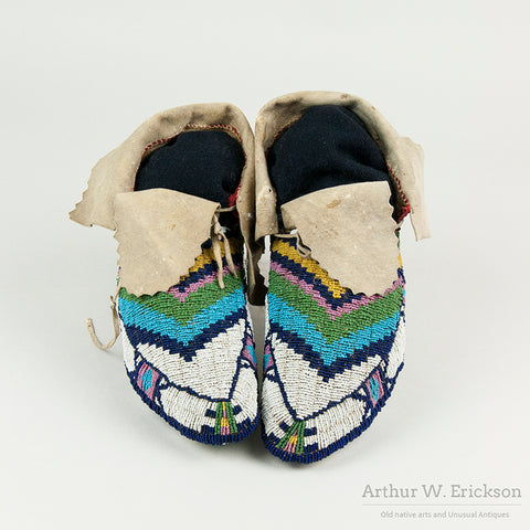 Beautiful Fully Beaded Western Moccasins