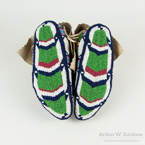 Beautiful Fully Beaded Western Moccasins