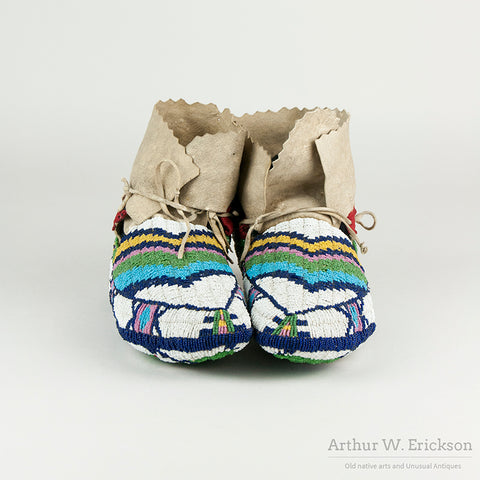 Beautiful Fully Beaded Western Moccasins