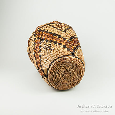 Fully Imbricated Klickitat Huckleberry Basket