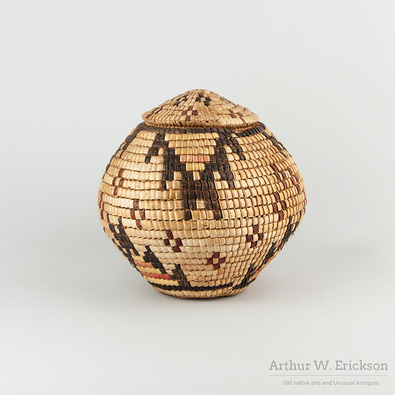 Klickitat Lidded Globular Imbricated Basket