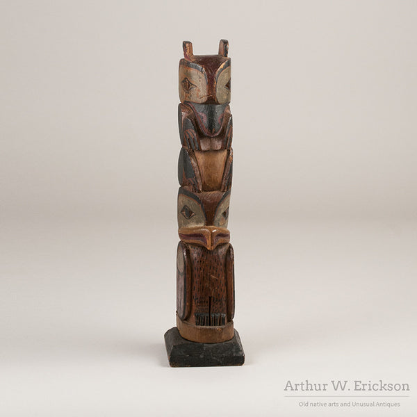 Miniature_totem_pole_07_grande