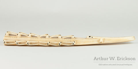 Exceptional Inuit Cribbage Board