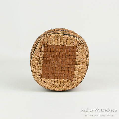 Large Old Makah Lidded Basket