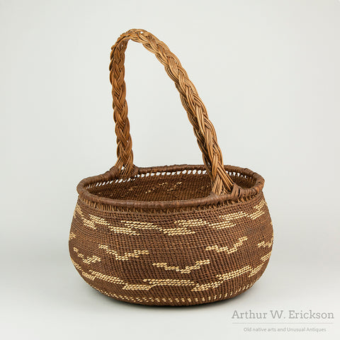 Large Siletz Basket with handle