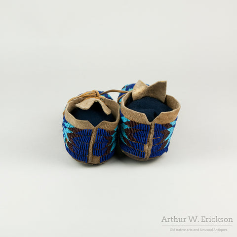 Vintage Beaded Plains Moccasins