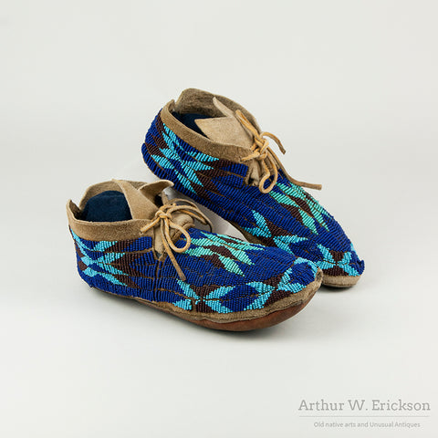 Vintage Beaded Plains Moccasins