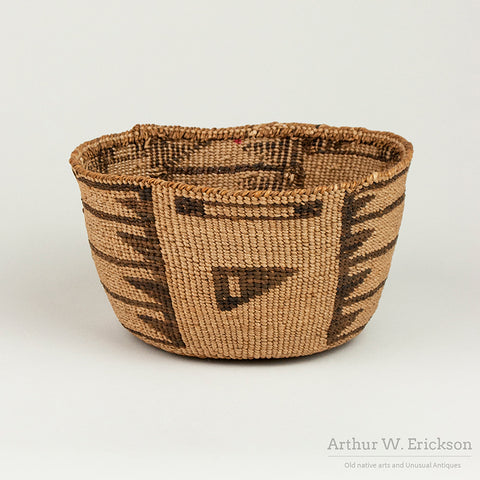 Klamath Basket with Bold Design