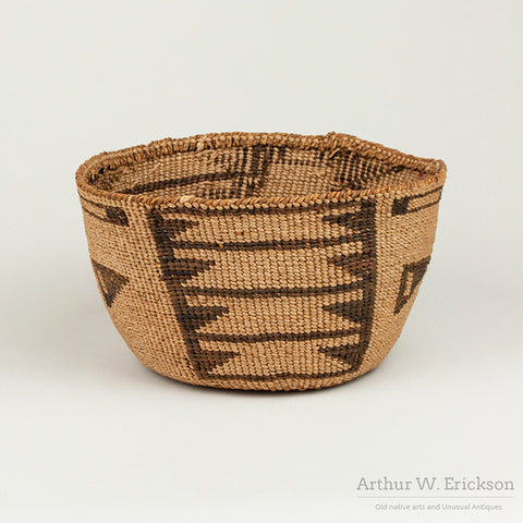 Klamath Basket with Bold Design