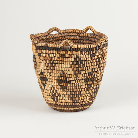 Fully Imbricated Child's Plateau Huckleberry Basket