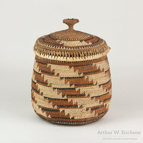 Lower Klamath River Lidded Tobacco Container