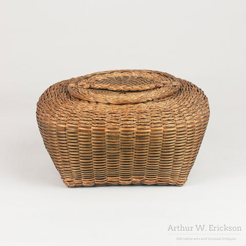 Old Penobscot Square Lidded Basket