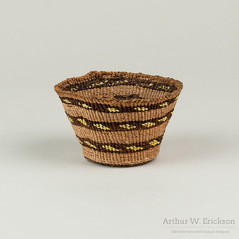 Small Klamath Basket With Porcupine Quill Design