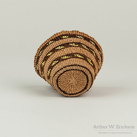 Small Klamath Basket With Porcupine Quill Design