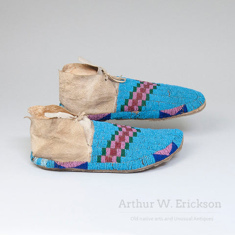 Blackfoot Fully Beaded Moccasins