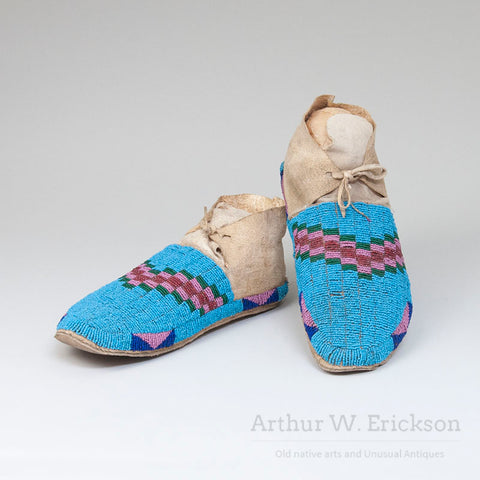 Blackfoot Fully Beaded Moccasins