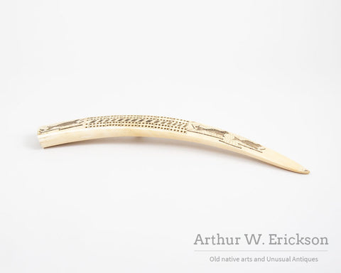 Inuit Carved walrus Ivory Cribbage Board