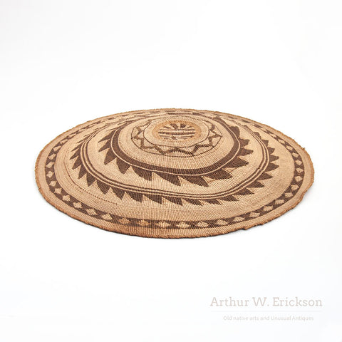 Very Nice Klamath gambling Tray