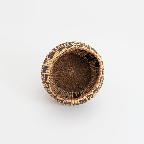 Small Dramatic Pit River Basket