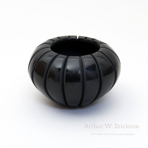 Small Santa Clara Bowl With Deep Lines by Sally Tafoya