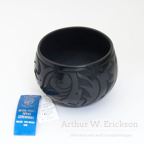 Large Carved Jar with Sqrafitto by Lucy Year Flower