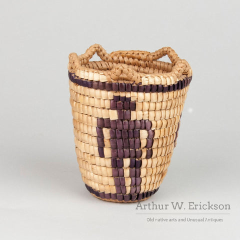 Plateau Child's Figured Klickitat Basket
