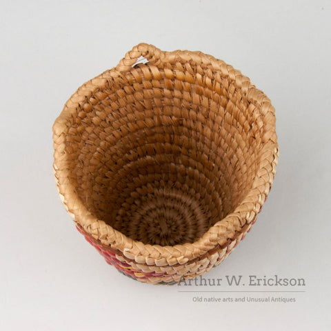 Klickitat Child's Huckleberry Basket with Red Flower Design