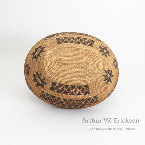 Beautiful Large Yokuts Oval Basket