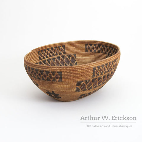 Beautiful Large Yokuts Oval Basket