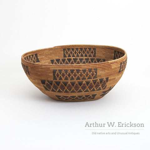 Beautiful Large Yokuts Oval Basket