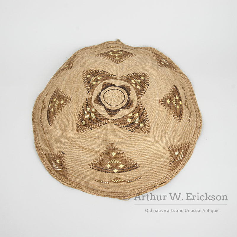 Large Klamath Gambling Tray with Quillwork