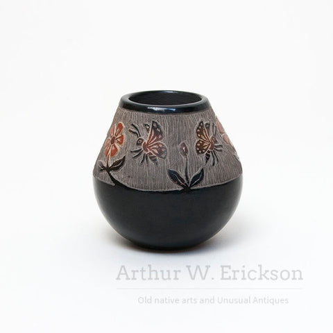Small Santa Clara Jar With Sgraffito Designs by Crow Moquino (1929-2016)