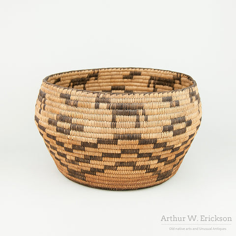 Large Pima/Papago(Tohono O’odham) Basket with Horses