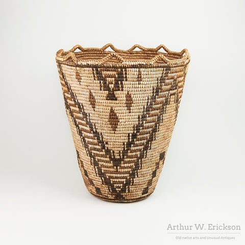 Large Fully imbricated Klickitat Huckleberry Basket