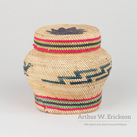 Large Makah Lidded Jar Shaped Basket
