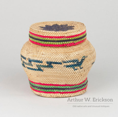 Large Makah Lidded Jar Shaped Basket