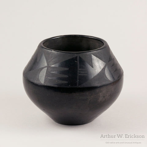 San Ildefonso Vase by Anna Montoya Martinez