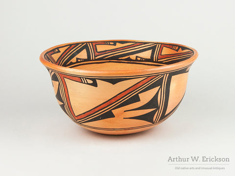 First Prize Hopi Bowl by Violet Huma