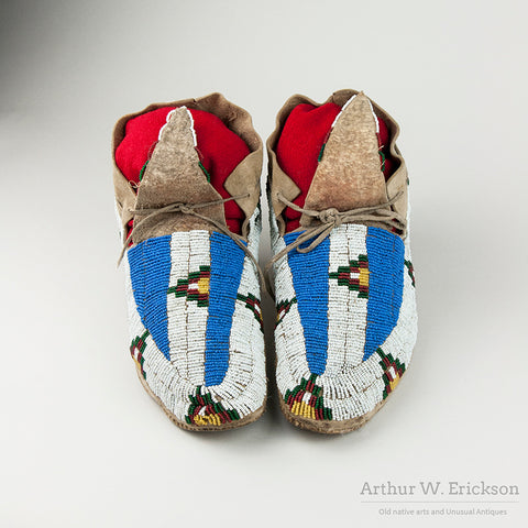 Fully-Beaded Plains Moccasins