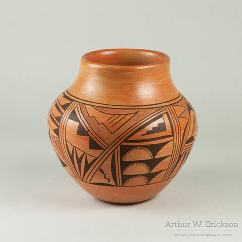 Attractive Unsigned Hopi Jar
