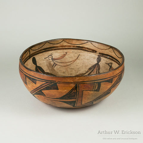 Large Hopi Polacca Bowl with Bird Design