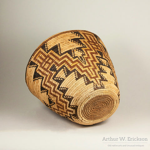 Large Beautiful Cowlitz Polychrome Basket