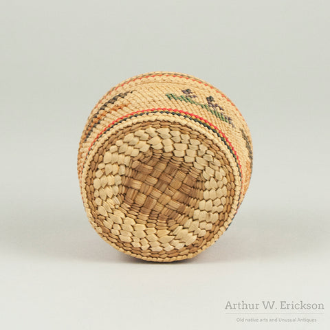 Nun-Cha-nulth (Nootka) Lidded Basket
