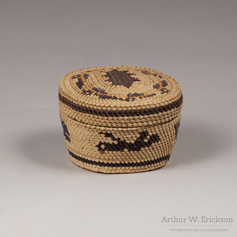 Euna - Hand-woven Willow Basket – Eunaliving