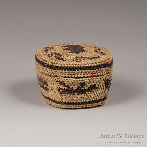 Nuu-chah-nulth (Nootka) oval lidded basket - Arthur W. Erickson - 4